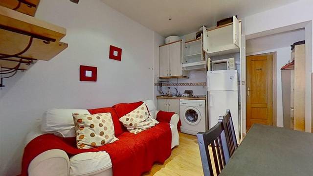Piso en Venta en Calle de San Raimundo en Bellas Vistas