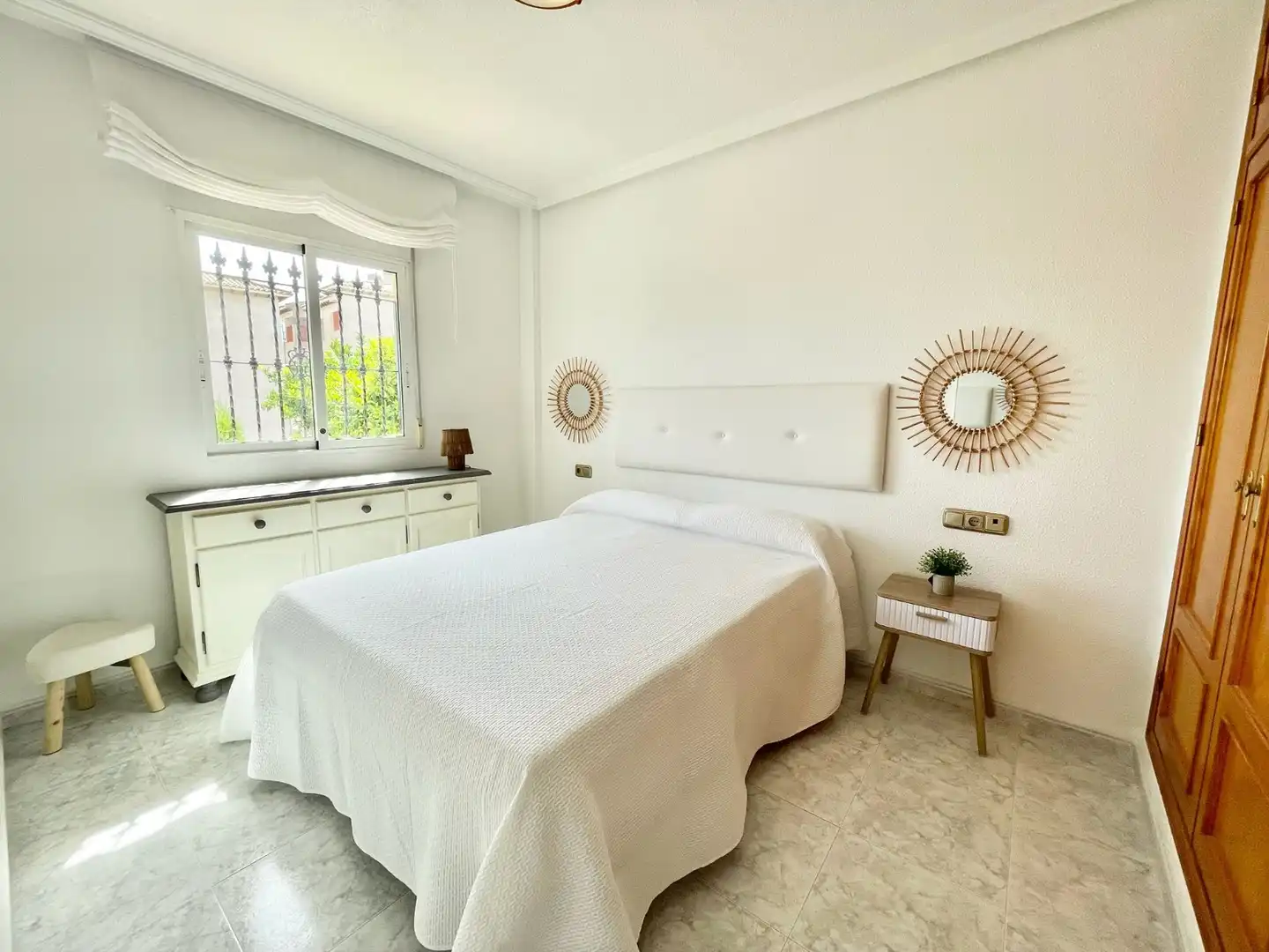 Habitación de Casa o chalet de alquiler en Orihuela con Aire acondicionado, Calefacción y Terraza