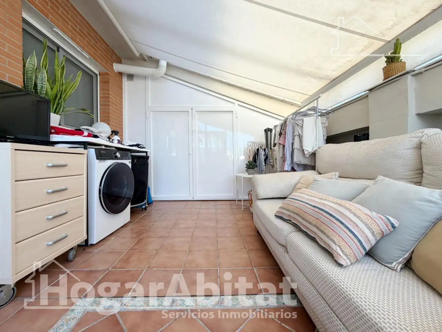 Bedroom of Attic for sale in Chiva  with Air Conditioner and Terrace