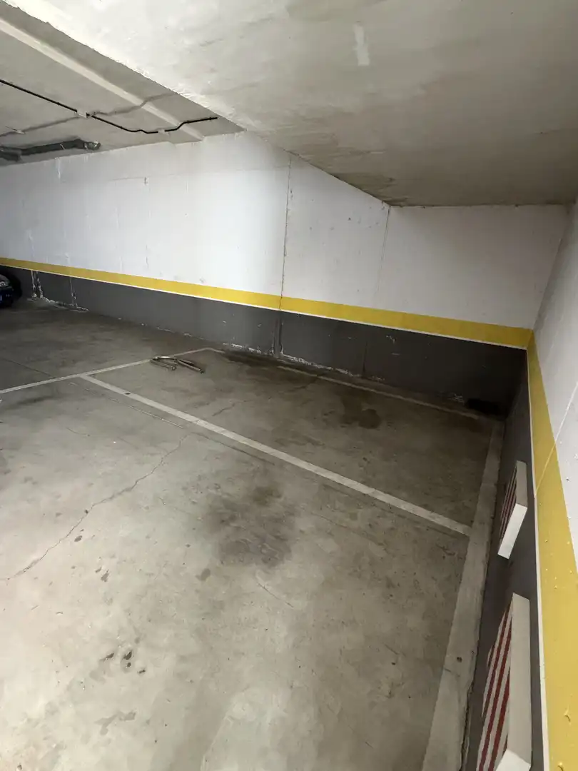 Parking of Garage for rent in Torrelodones