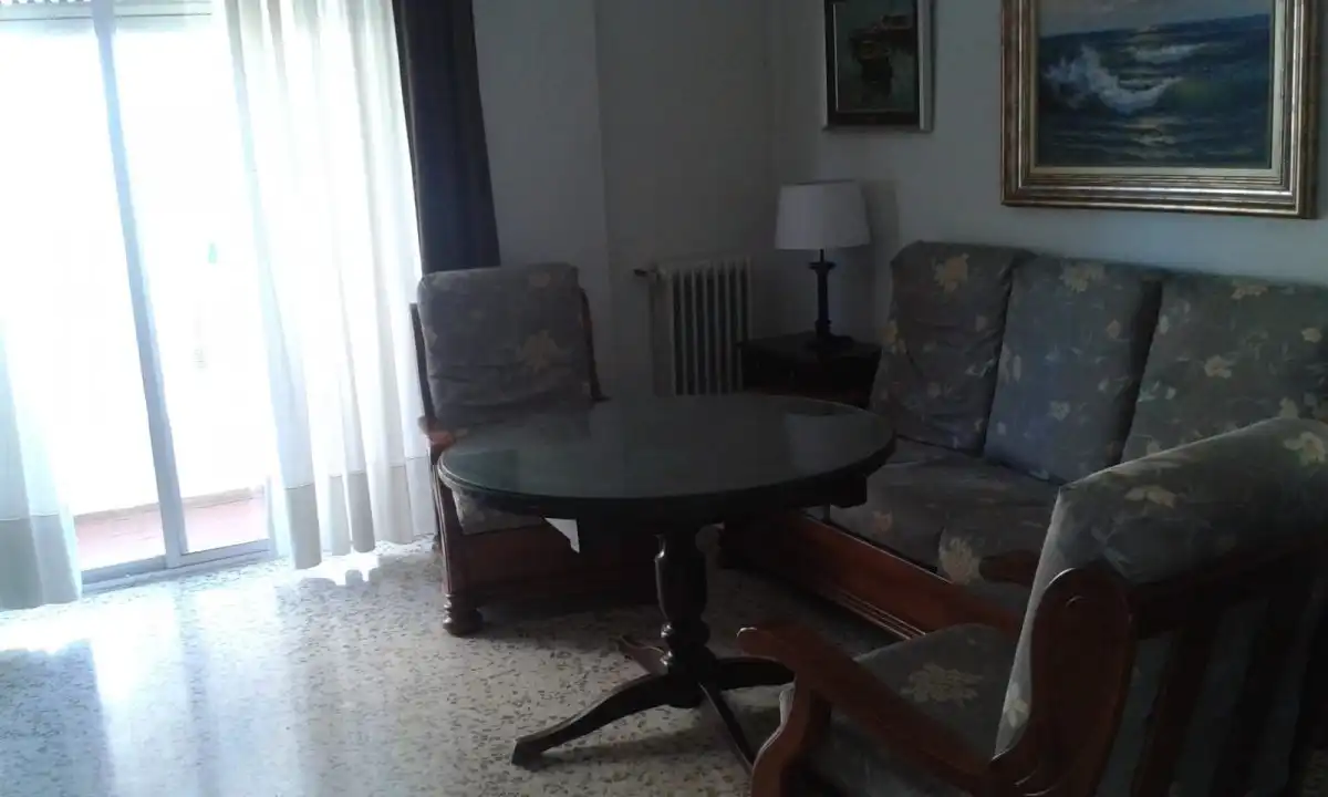 Sala de estar de Piso de alquiler en Granada con Calefacción y Amueblado