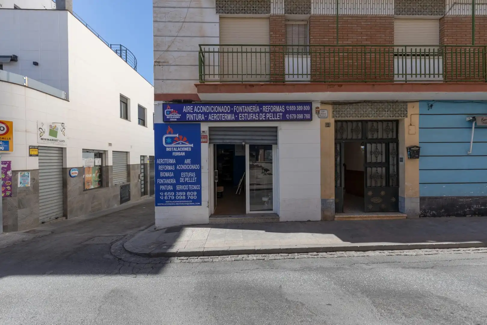 Buildings for sale in La Zubia