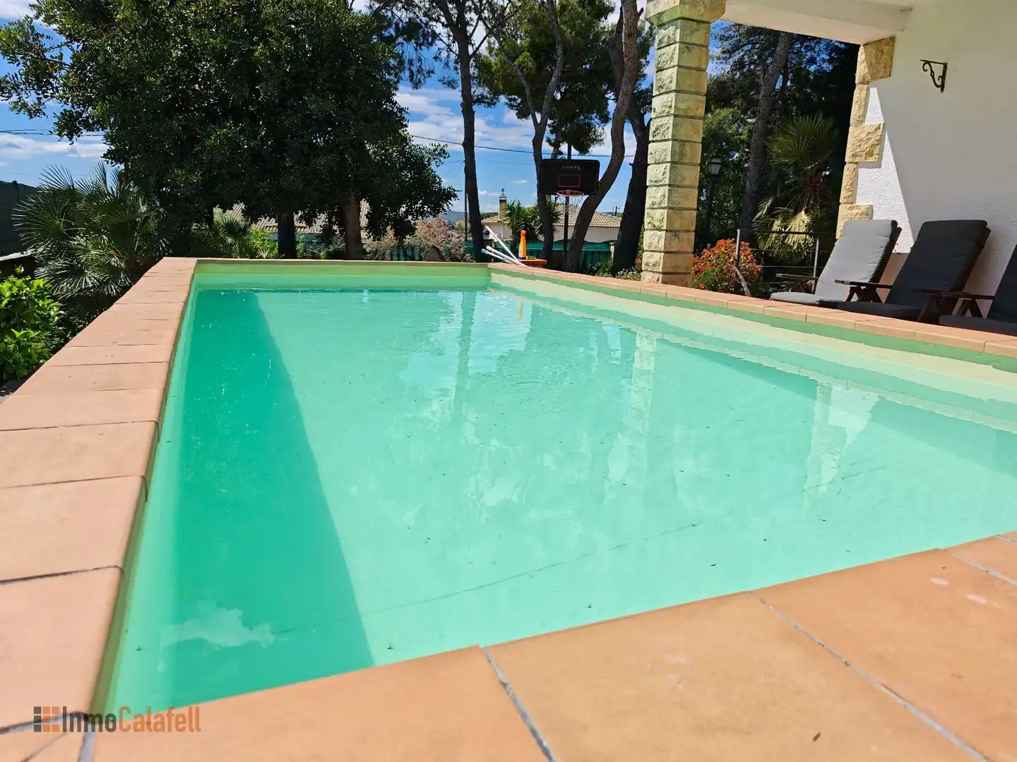 Chalet con piscina en venta en S Josep