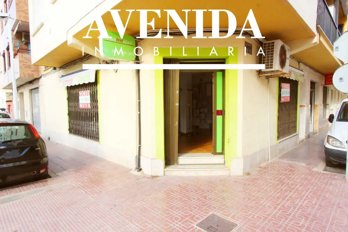Local comercial en venda a Pio XII 25