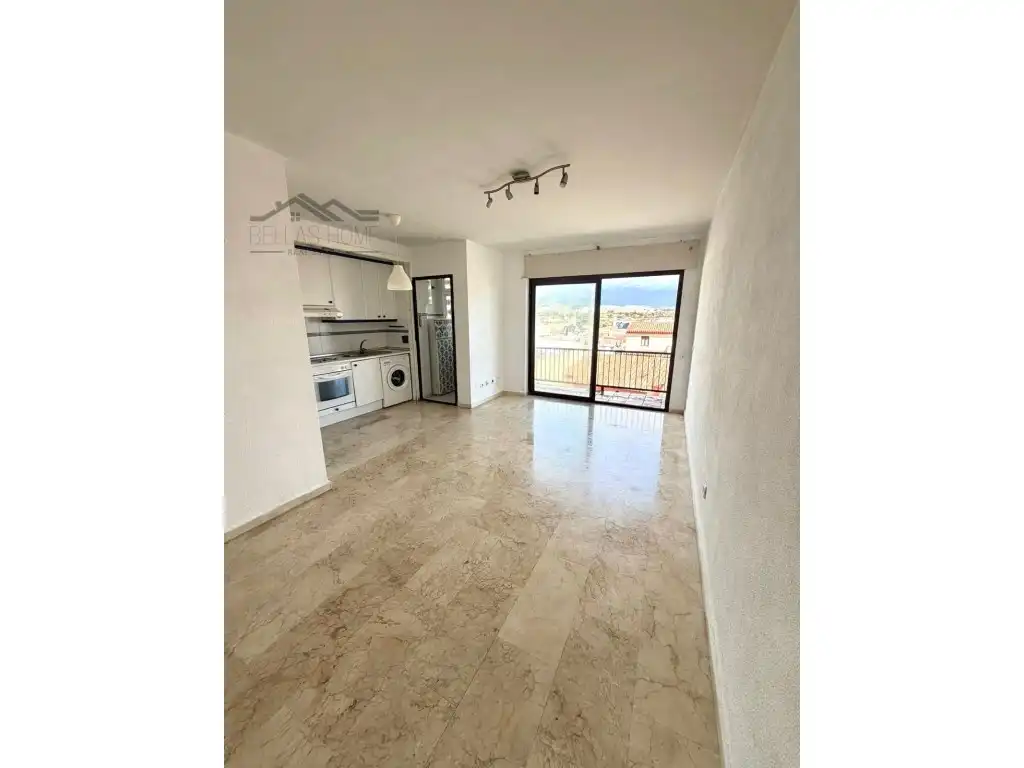 Außenansicht von Wohnung zum Verkauf in Manilva mit Terrasse und Schwimmbad