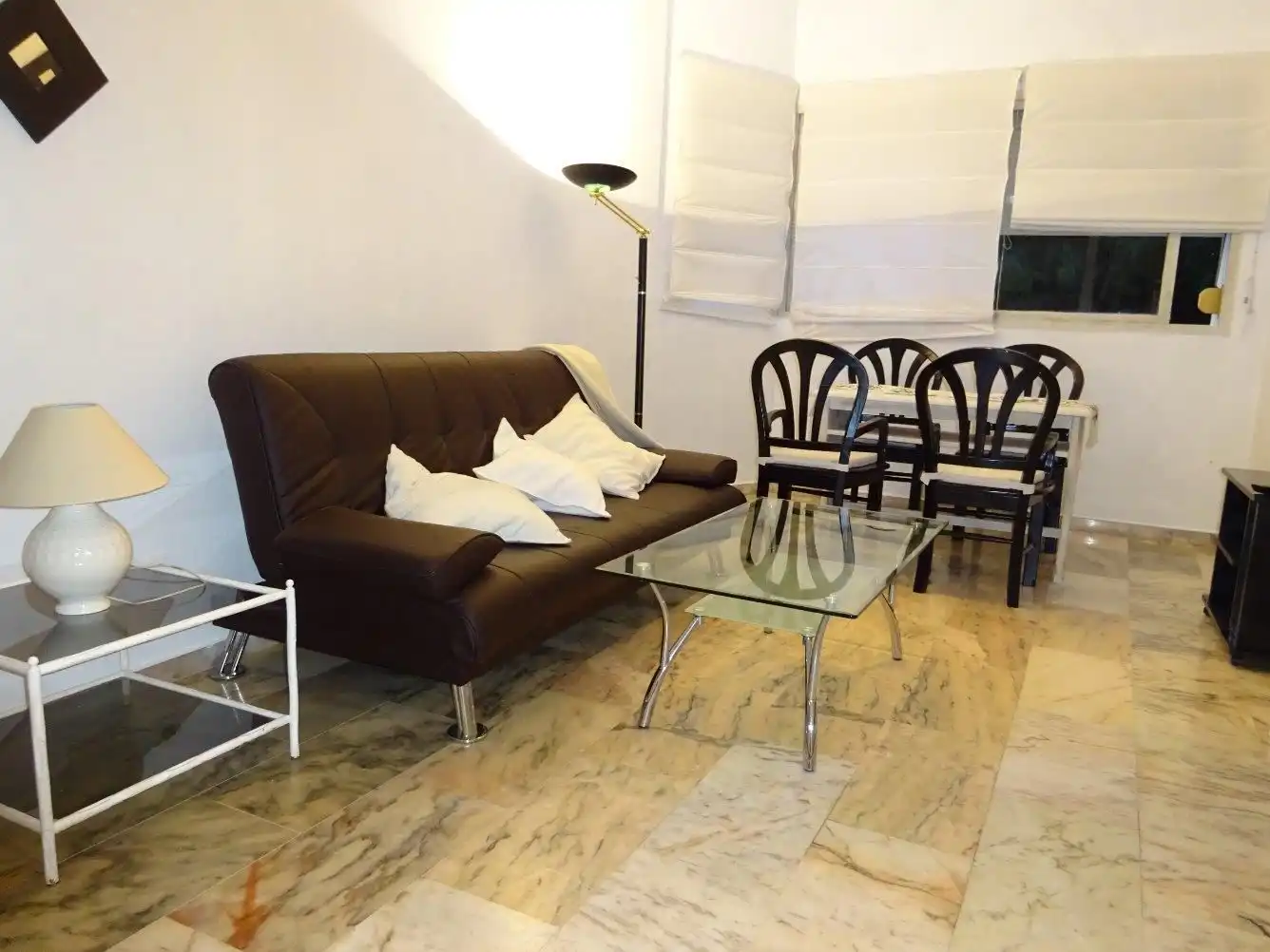 Sala de estar de Apartamento de alquiler en Sevilla con Aire acondicionado, Calefacción y Amueblado