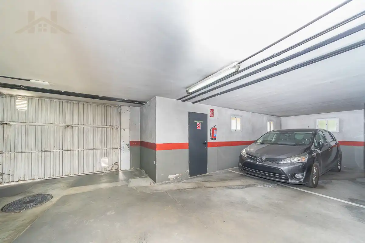 Parking of Duplexes for sale in Torrelodones  with Air Conditioner, Heating and Terrace