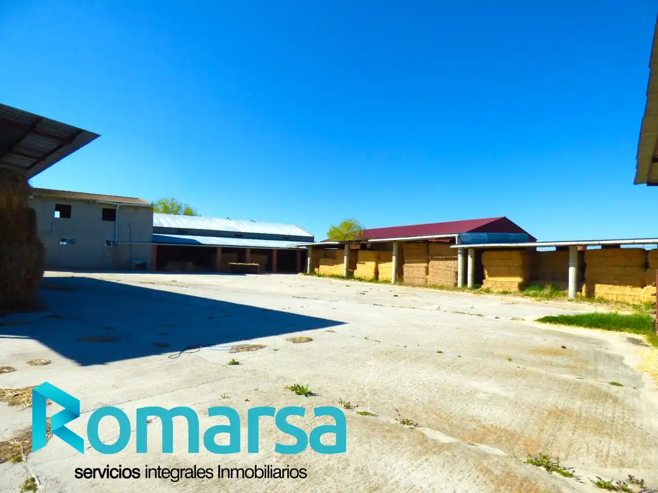 Industrial buildings for sale in Crespos, Ávila
