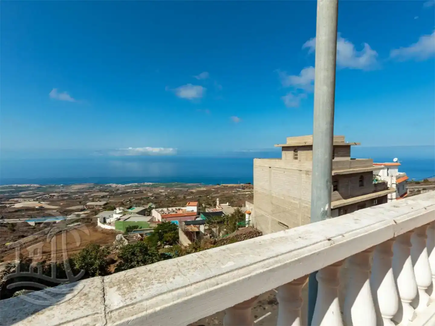 Vista exterior de Piso en venta en Chío