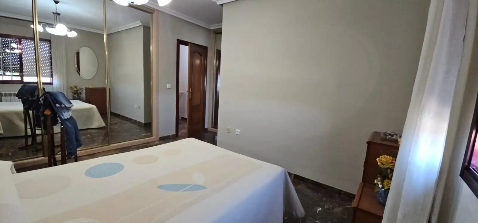 Dormitori de Casa o xalet en venda en Puertollano amb Aire condicionat, Calefacció i Jardí privat