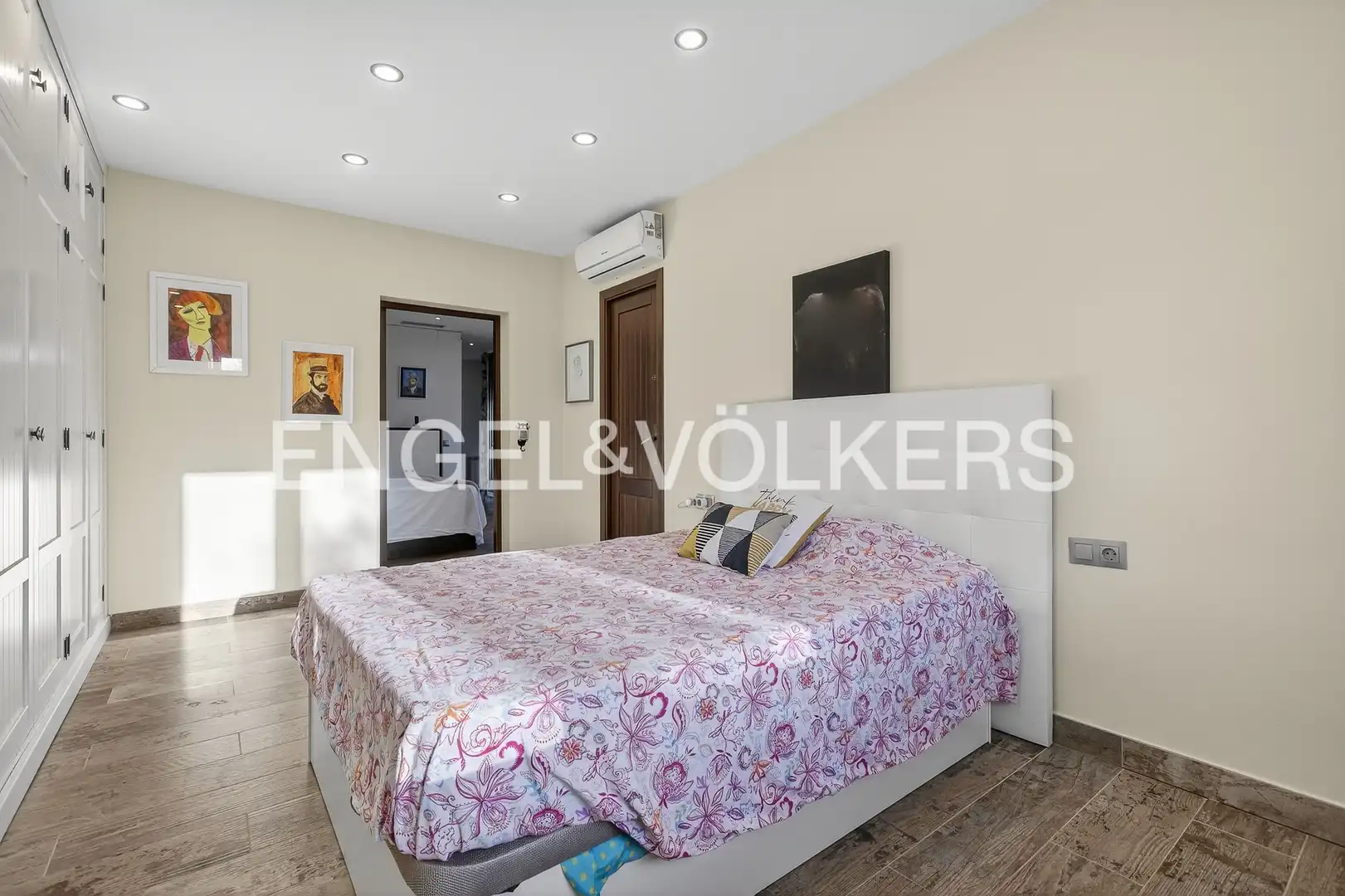 Habitación de Finca rústica de alquiler en La Puebla del Río con Aire acondicionado, Calefacción y Jardín privado