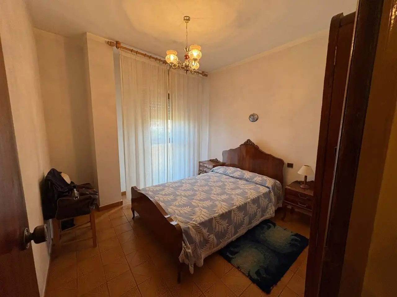 Dormitori de Pis en venda en Tamames amb Moblat i Balcó