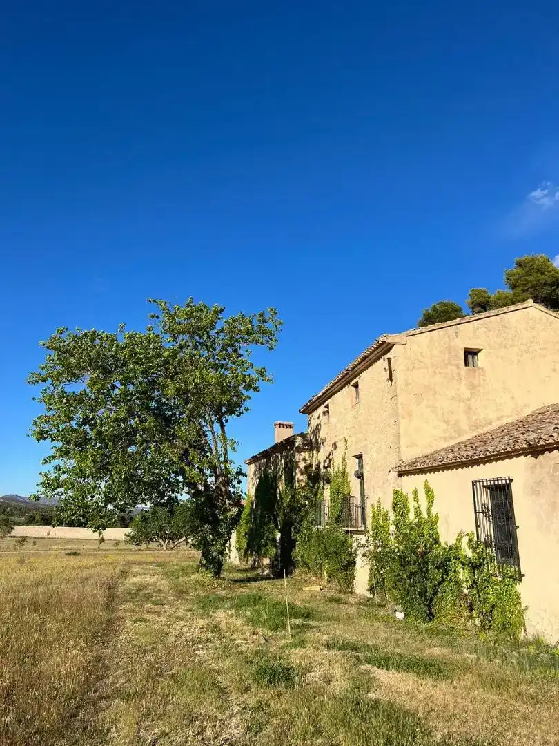 Vista exterior de Finca rústica en venda en Alcoy / Alcoi amb Piscina i Balcó
