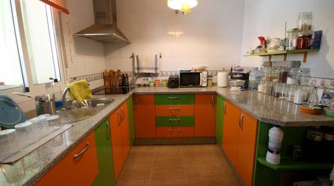 Foto 2 de Casa adosada en venda a Calle Ronda Norte, Lobón, Badajoz