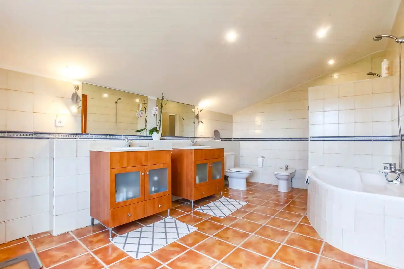 Baño de Finca rústica en venta en Sant Iscle de Vallalta con Calefacción, Terraza y Trastero