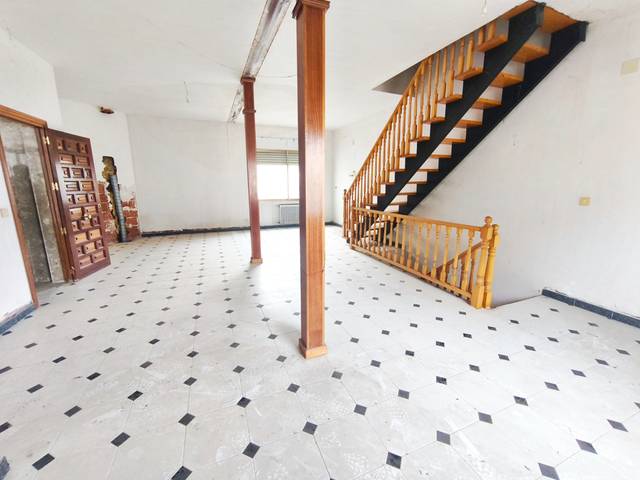 Casa-chalet en Venta en Navaluenga