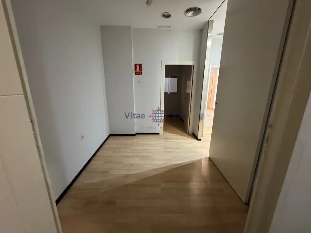 Local comercial de lloguer a Calle Corredera, imagen 8