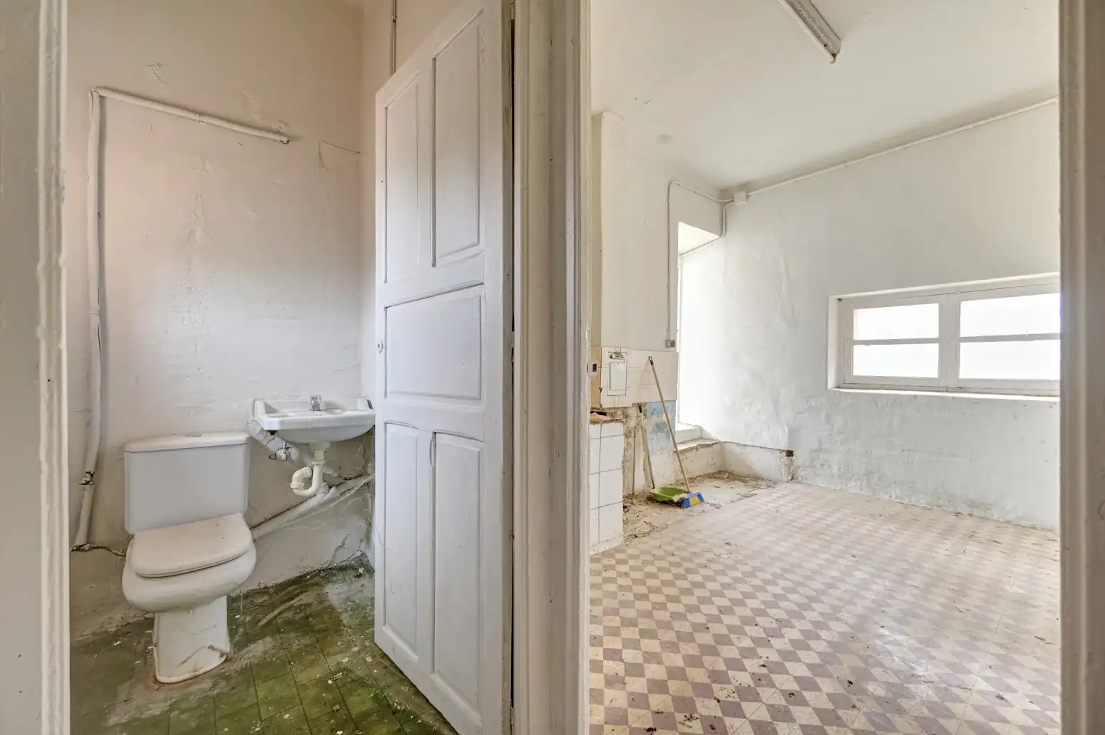 Baño de Local en venta en Miranda de Arga
