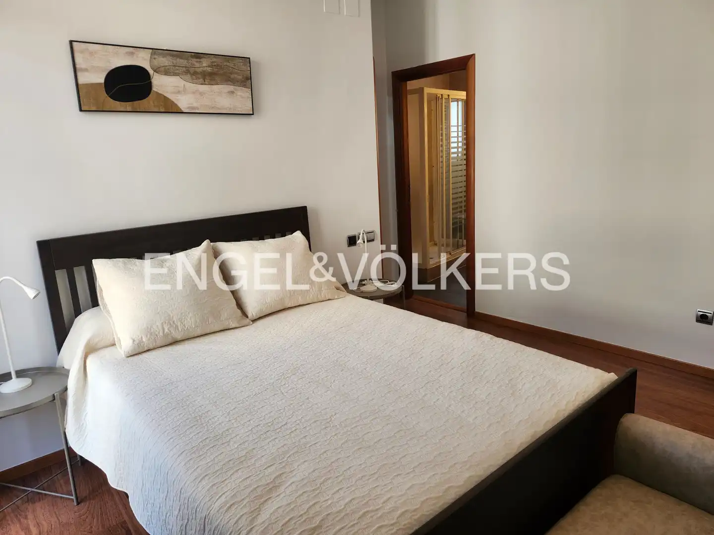 Schlafzimmer von Wohnung zur Miete in Valencia mit Klimaanlage, Heizung und Möbliert