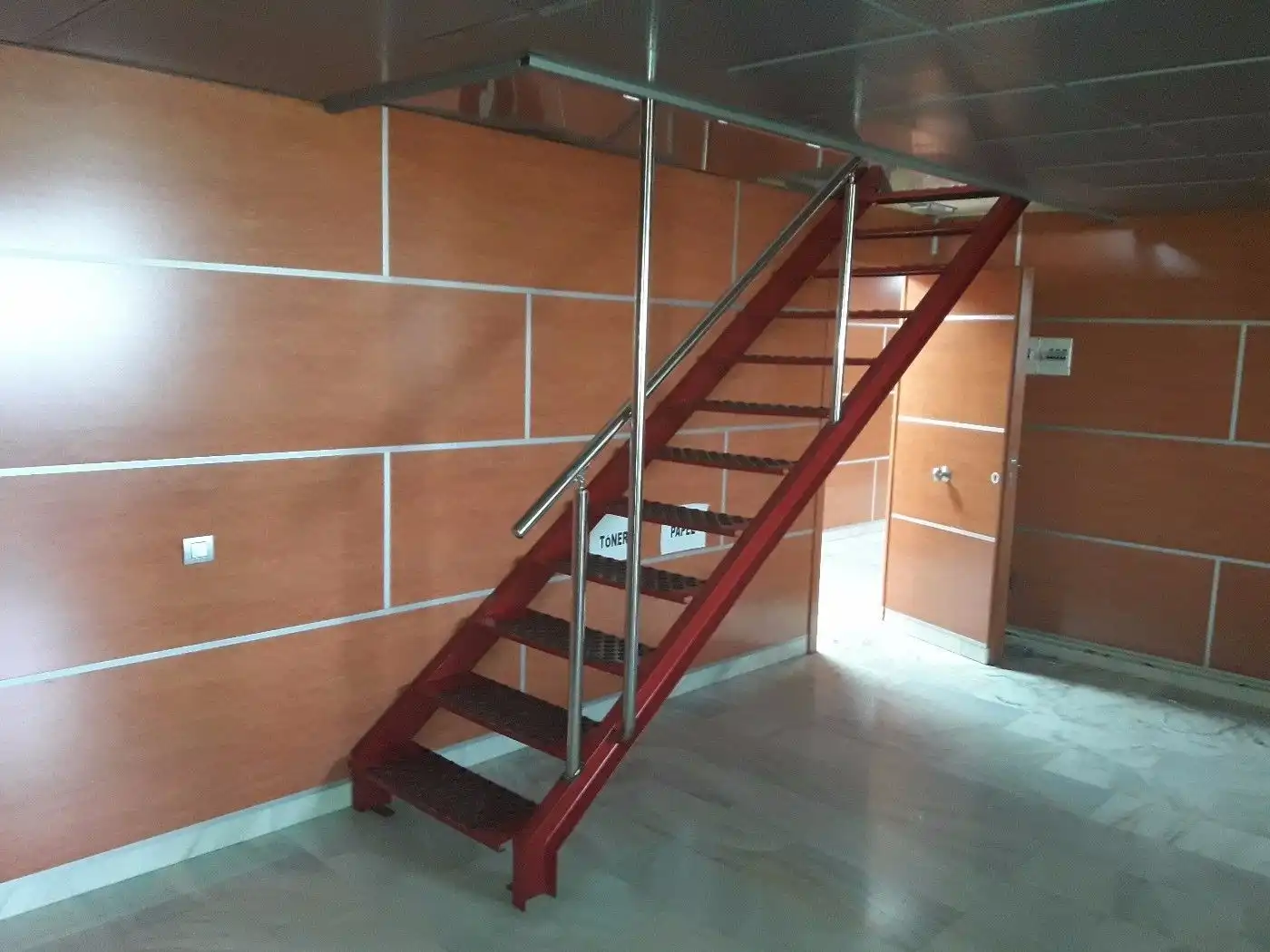Oficina de alquiler en Rubí con Aire acondicionado