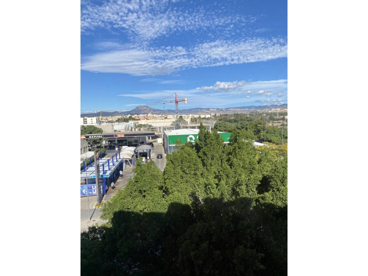Vista exterior de Àtic de lloguer en Sant Joan d'Alacant amb Aire condicionat, Calefacció i Terrassa