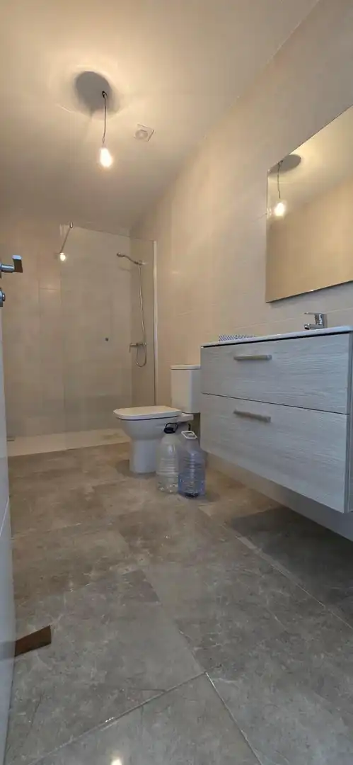 Baño de Piso en venta en San Francisco Javier - Argana Baja