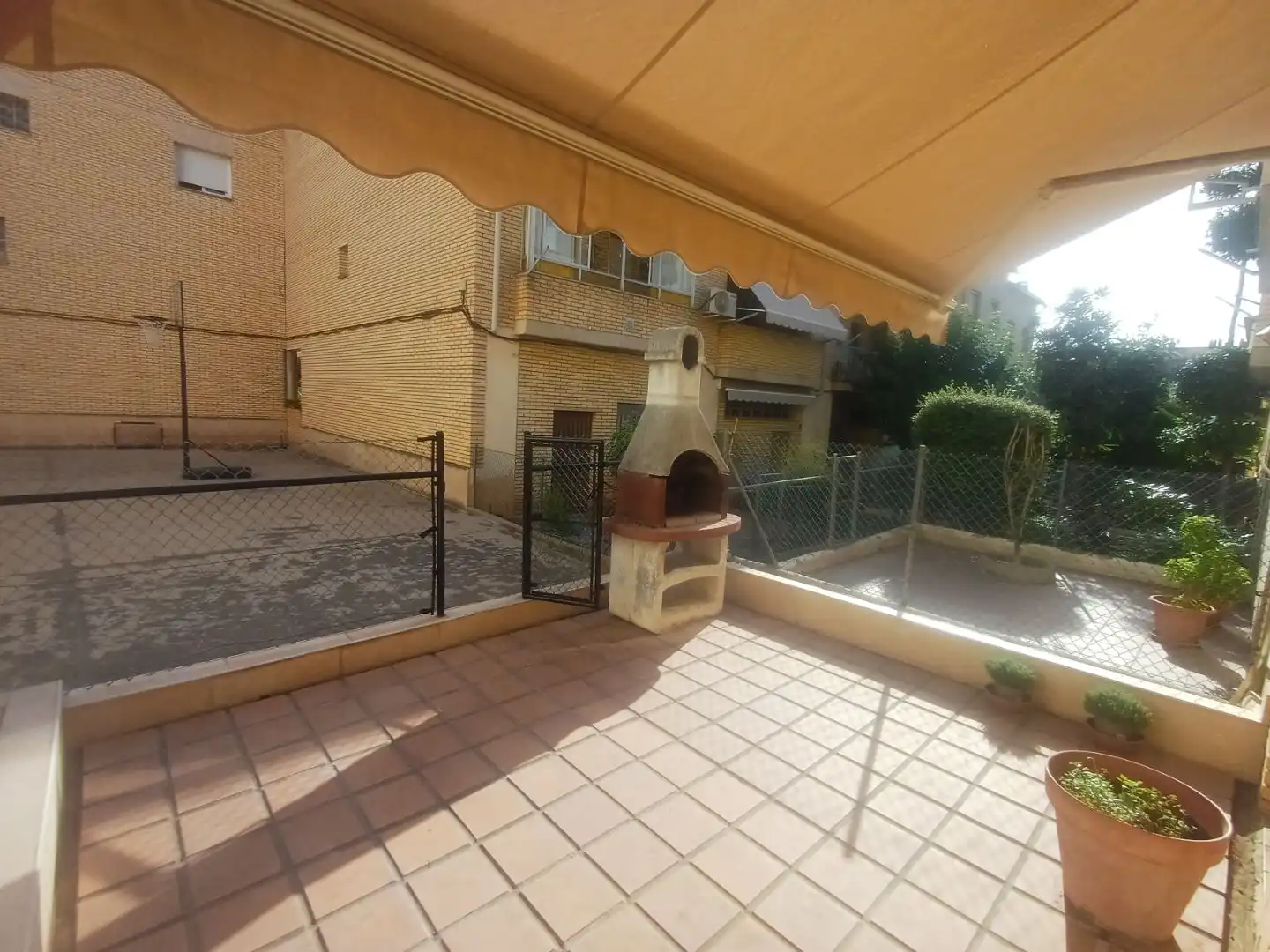 Adosado con jardín en venta en Carrer de la Pau 84, imagen 23