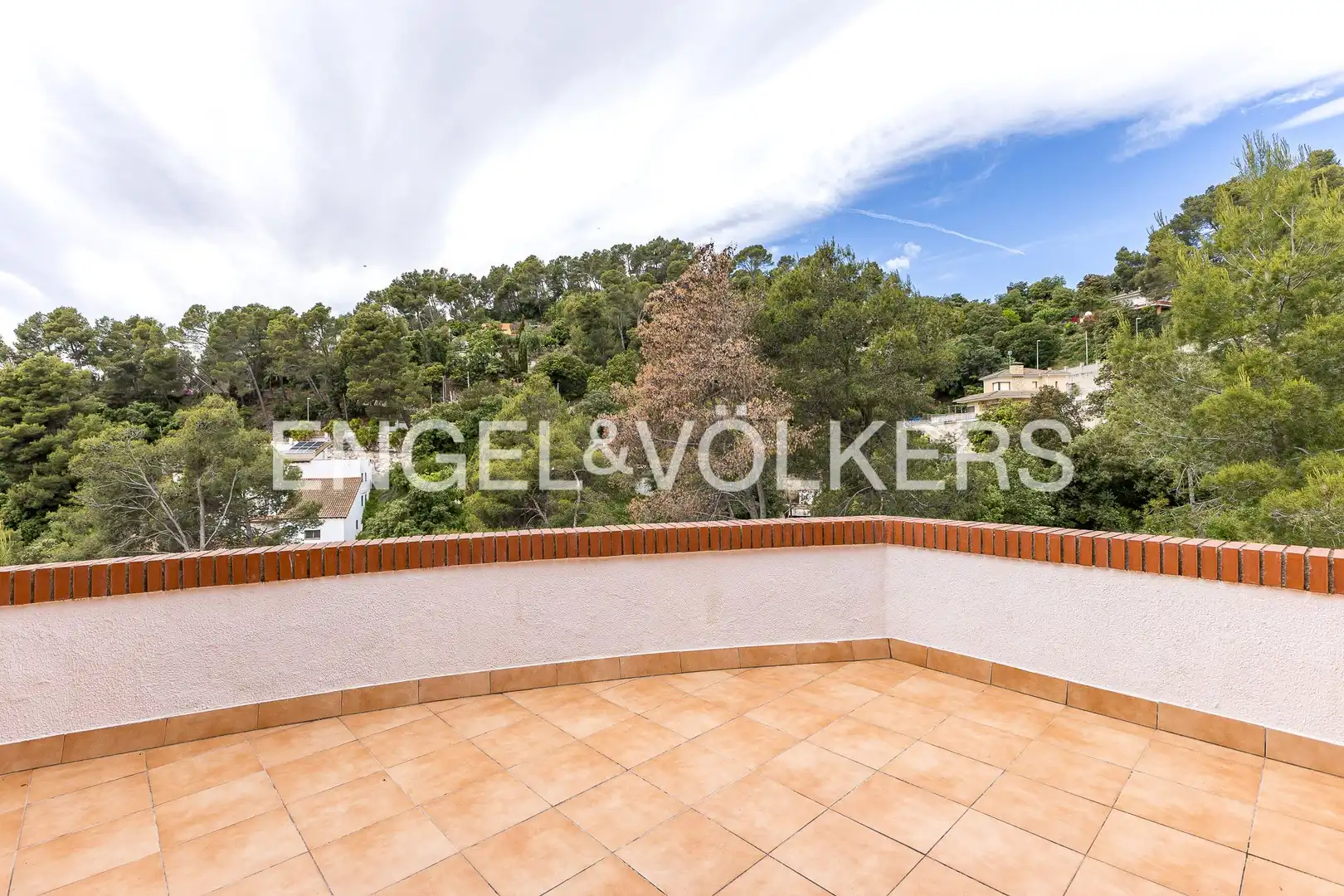 Terraza de Casa o chalet de alquiler en Corbera de Llobregat con Aire acondicionado, Calefacción y Jardín privado