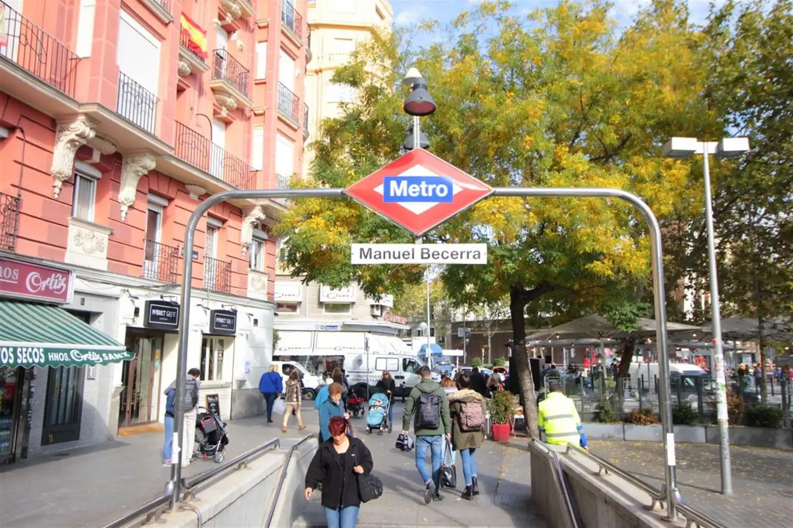 Vista exterior de Àtic de lloguer en Madrid amb Aire condicionat, Calefacció i Terrassa
