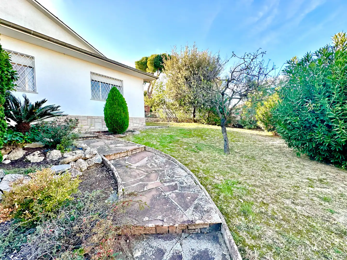 Casa con terraza en venta en Carrer Moreres, imagen 4
