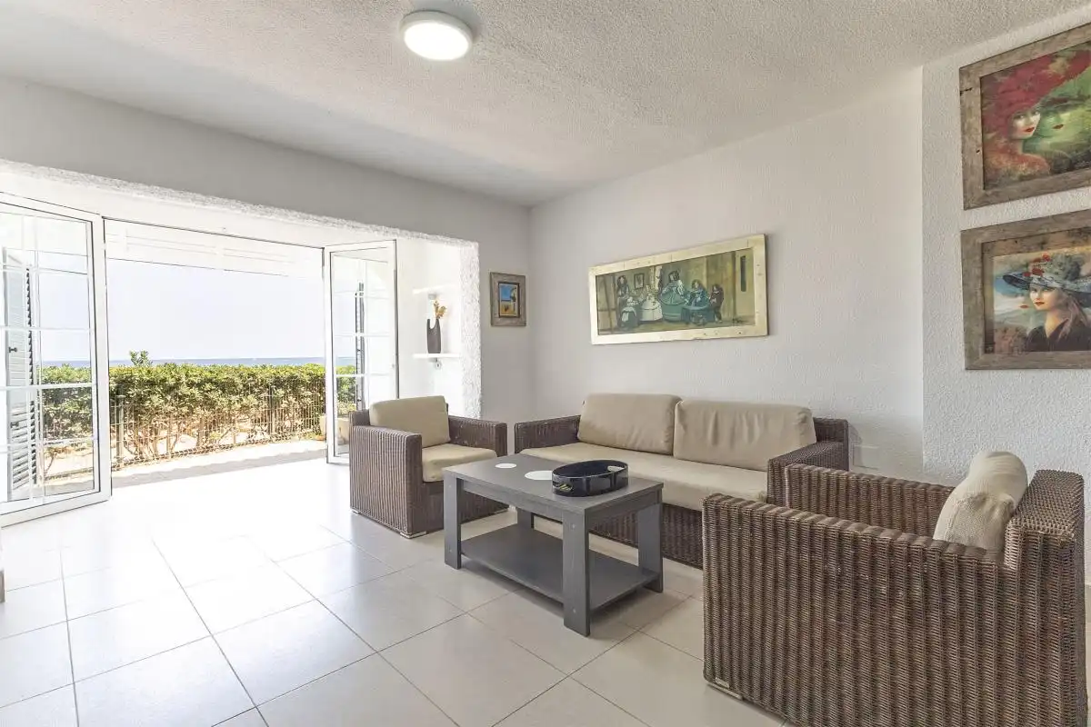 Sala d'estar de Casa adosada en venda en Orihuela amb Calefacció, Jardí privat i Piscina