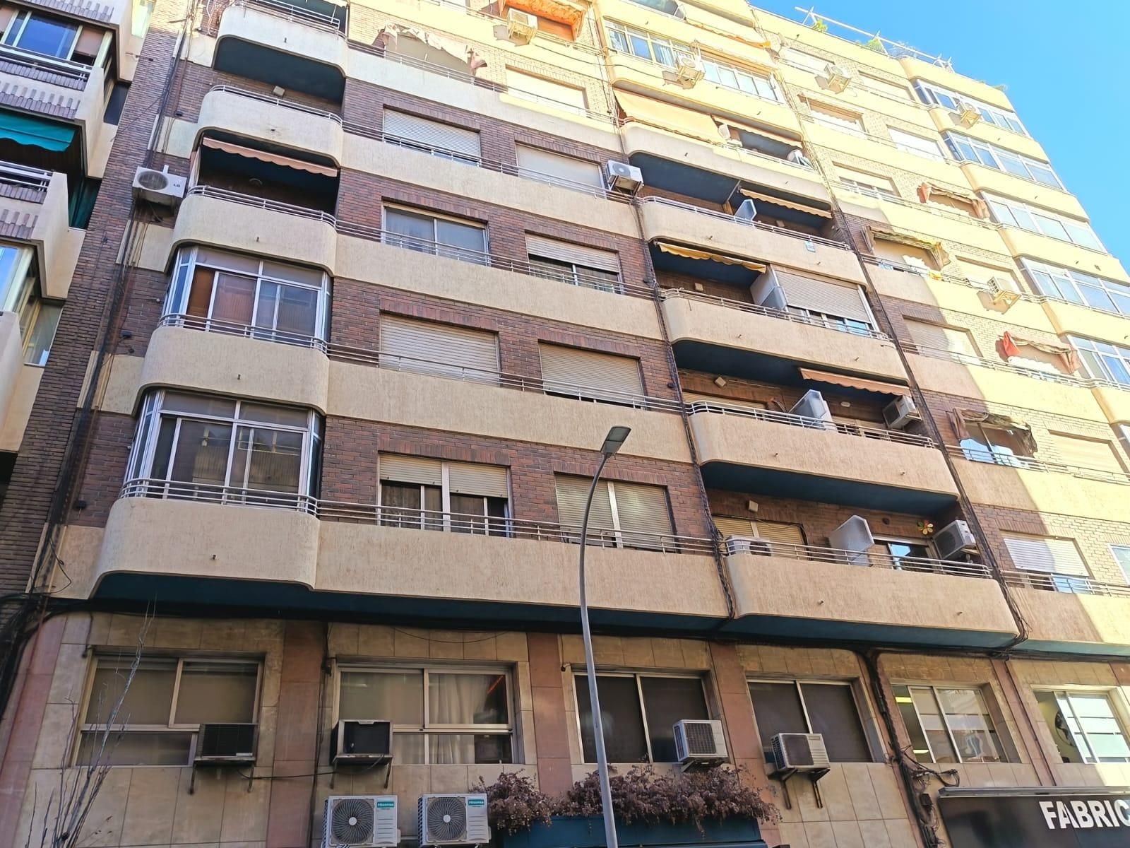 Exterior view of Flat for sale in Alicante / Alacant  with Air Conditioner, Terrace and Furnished