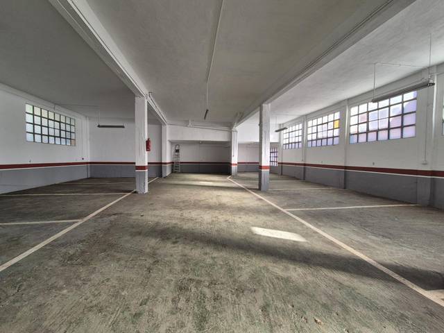 Garaje en Alquiler en Valle de Mena