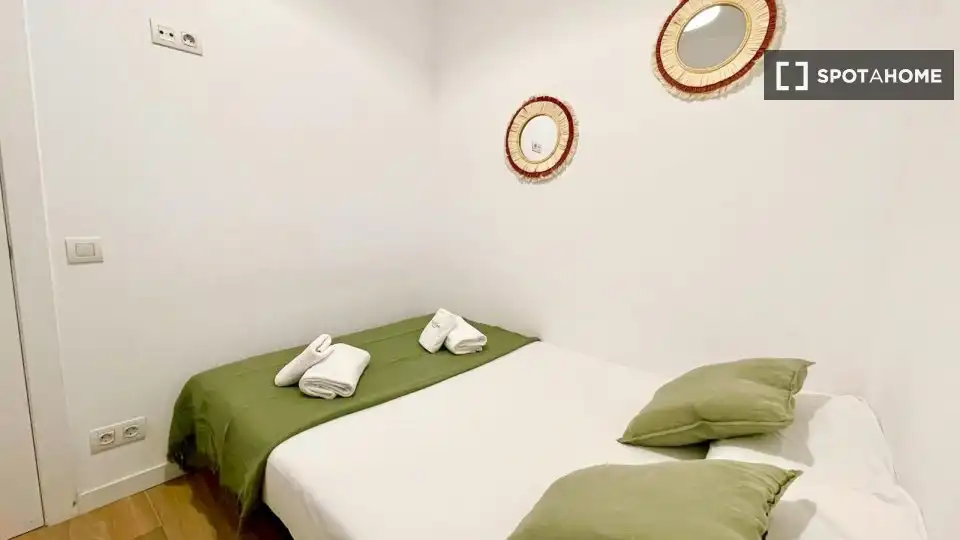 Piso con terraza en alquiler en Eixample, imagen 17