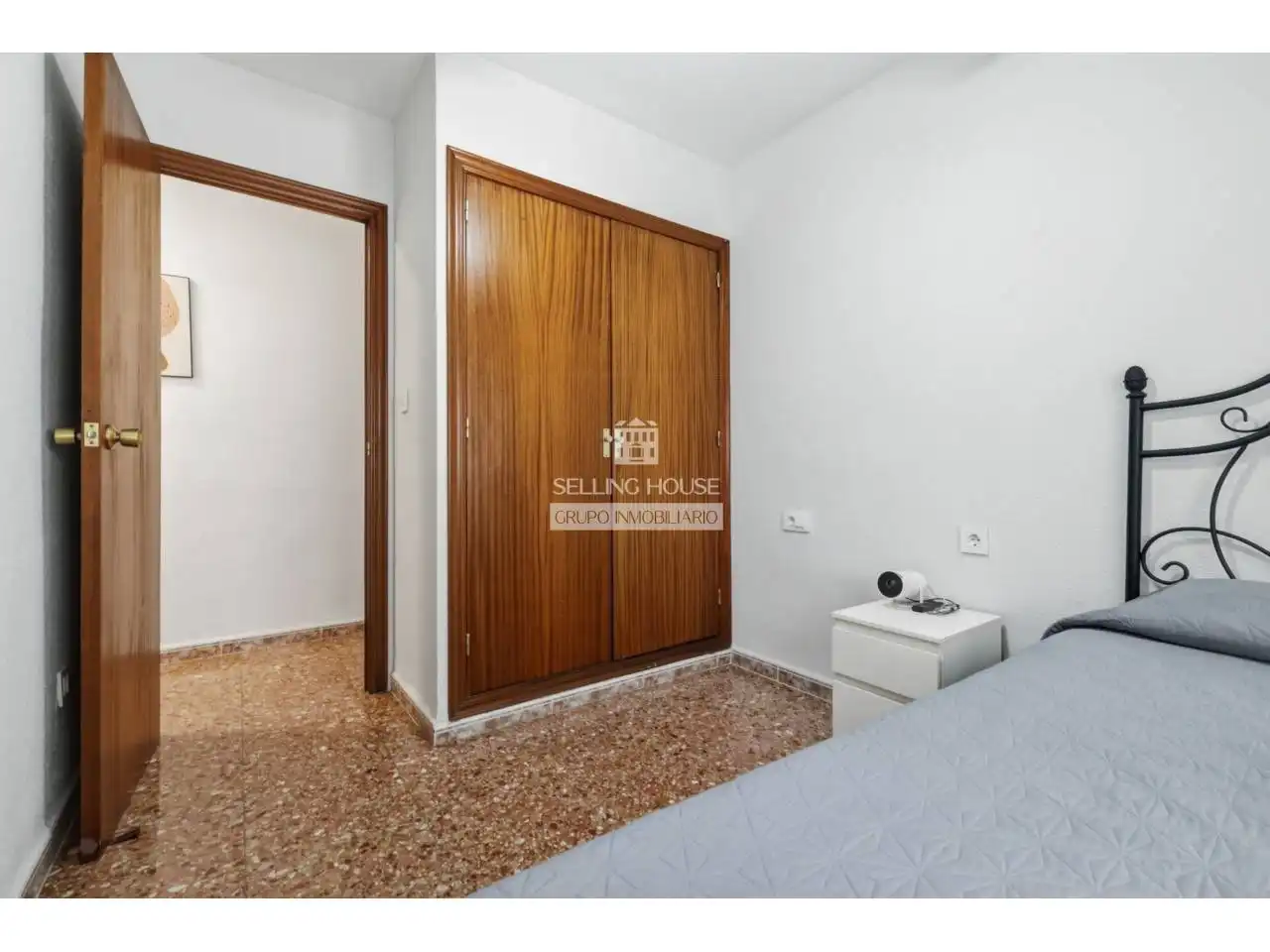 Bedroom of Flat for sale in Xirivella  with Air Conditioner, Storage room and Balcony