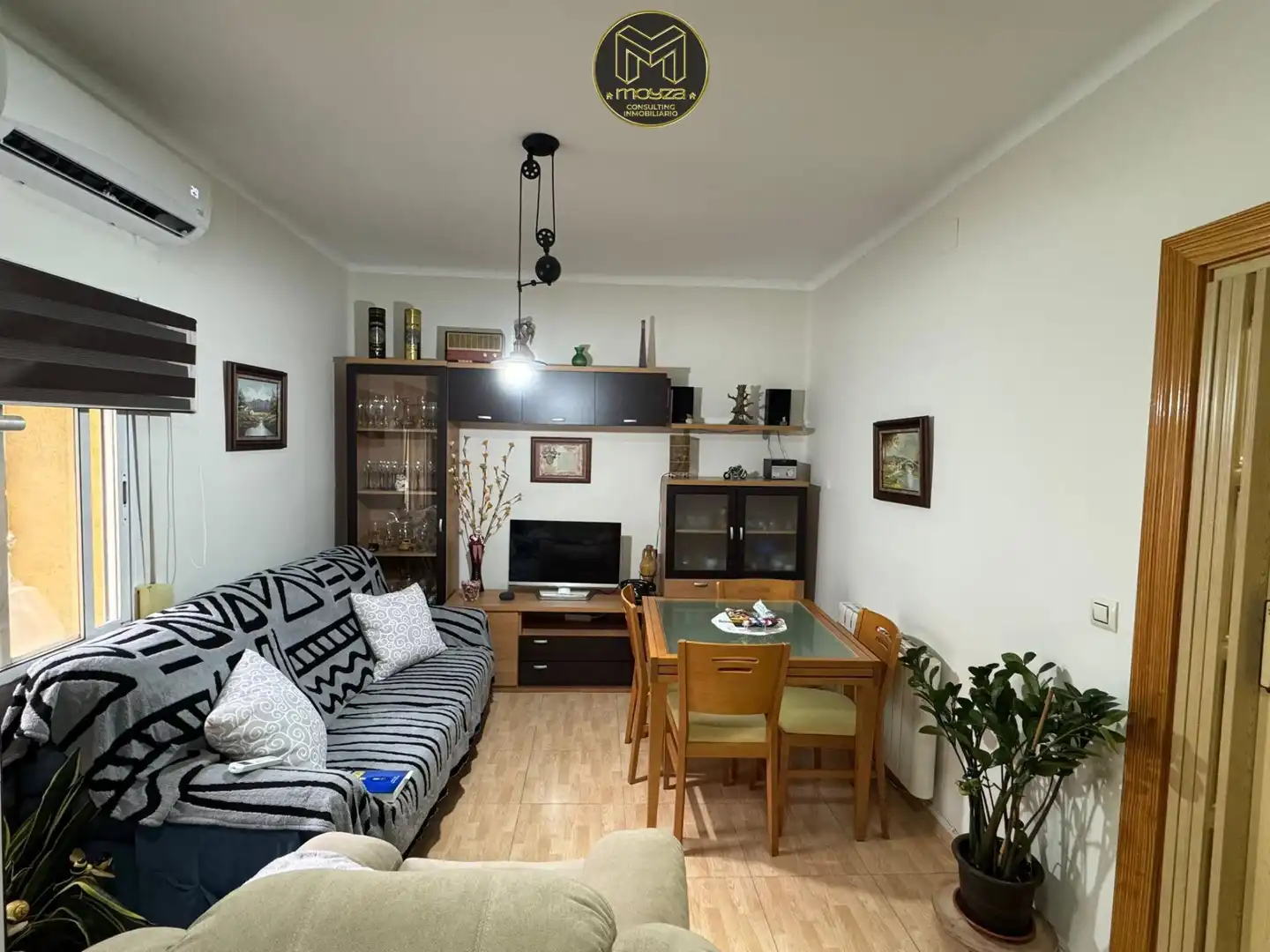 Sala de estar de Piso en venta en Linares con Amueblado