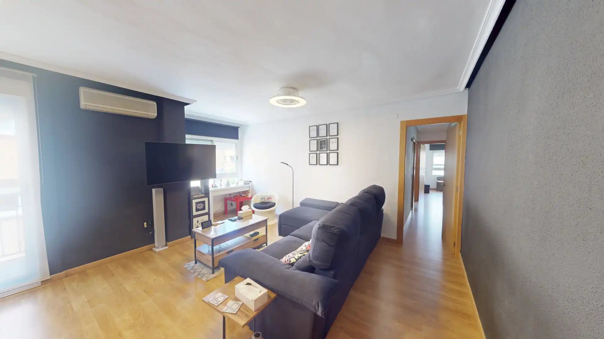 Sala d'estar de Pis en venda en Alicante / Alacant amb Aire condicionat, Calefacció i Terrassa