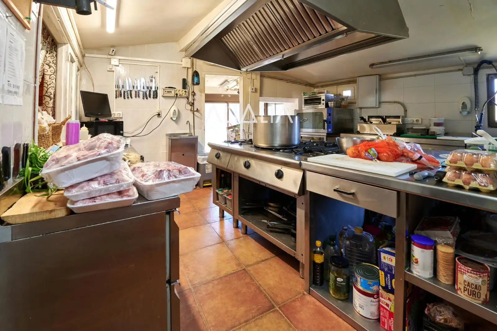 Kitchen of Buildings for sale in Las Majadas  