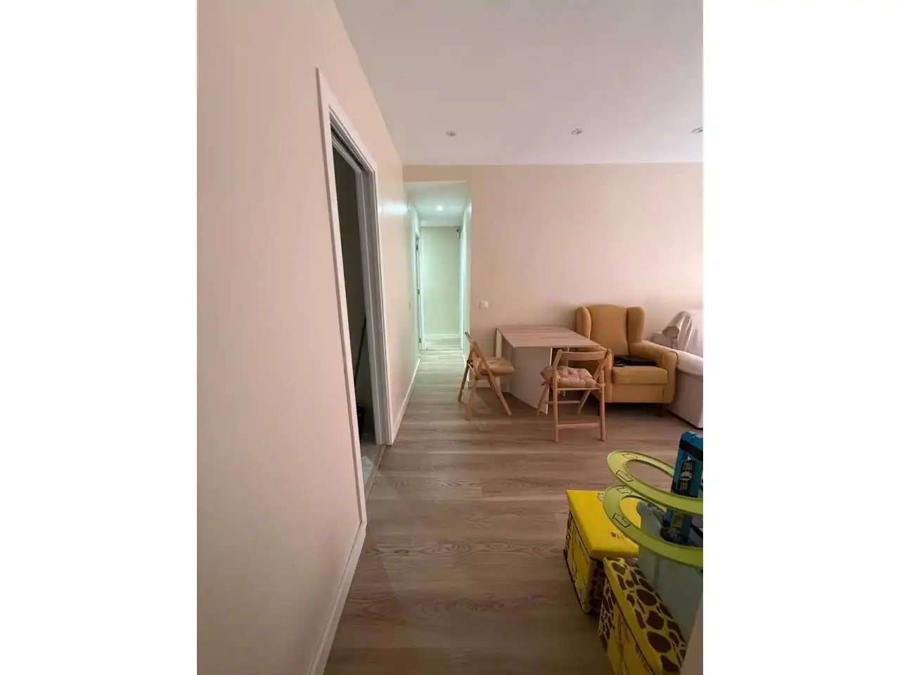 Flat for sale in Camas  with Air Conditioner, Heating and Parquet flooring