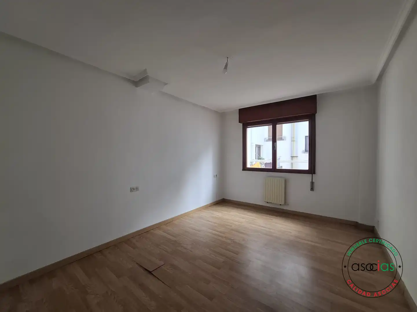 Habitación de Piso en venta en Gijón  con Calefacción
