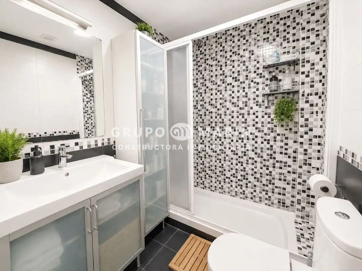 Flat for sale in Carrer de Santiago Rusiñol, imagen 15