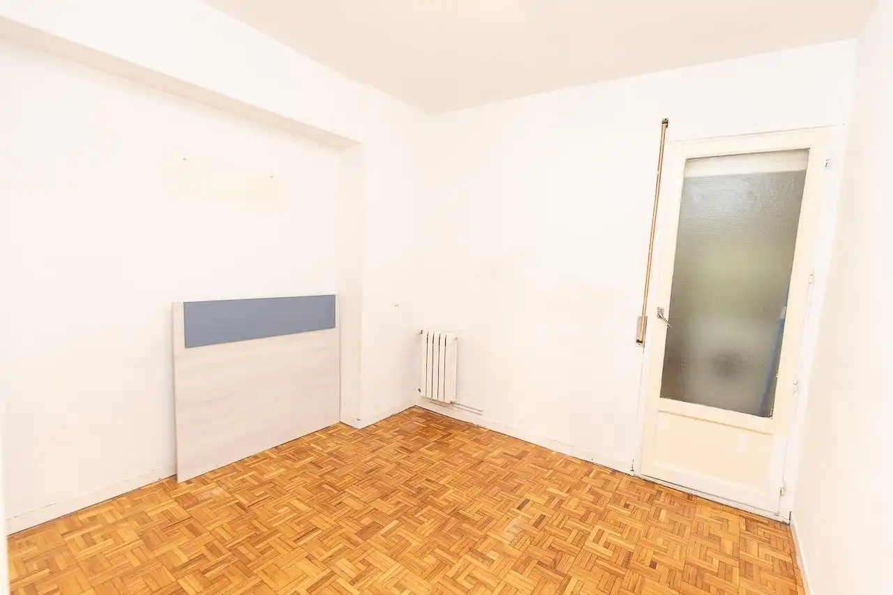 Habitación de Piso en venta en Tarragona con Calefacción, Parquet y Terraza