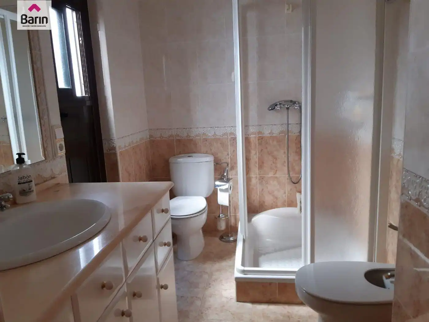 Bathroom of Houses for sale in Córdoba  with Terrace and Storage room