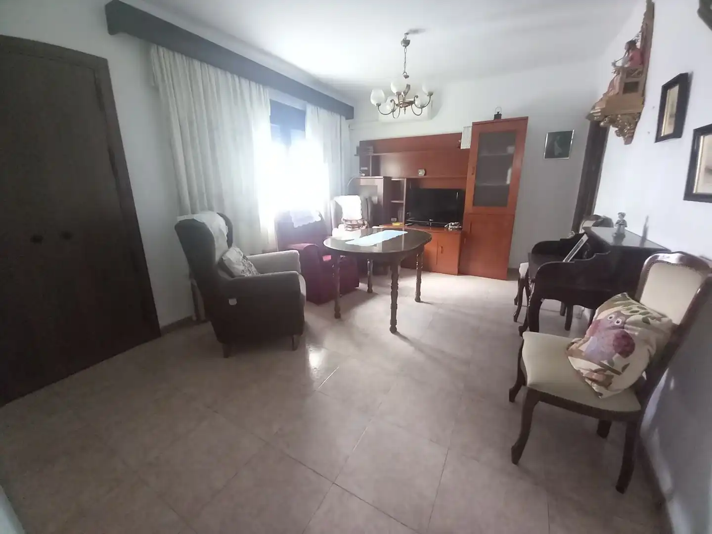 Living room of Houses for sale in Ronda  with Air Conditioner and Heating