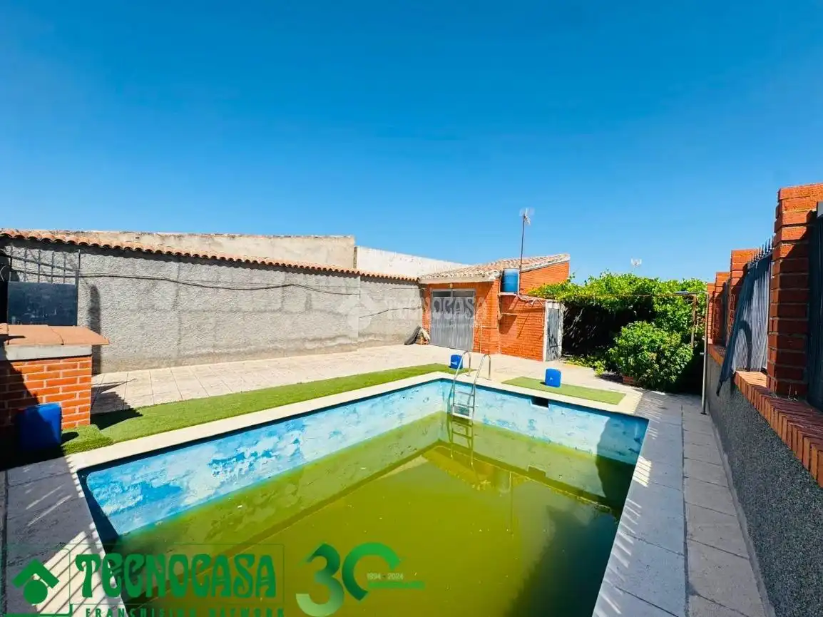 Piscina de Residencial en venta en Polán