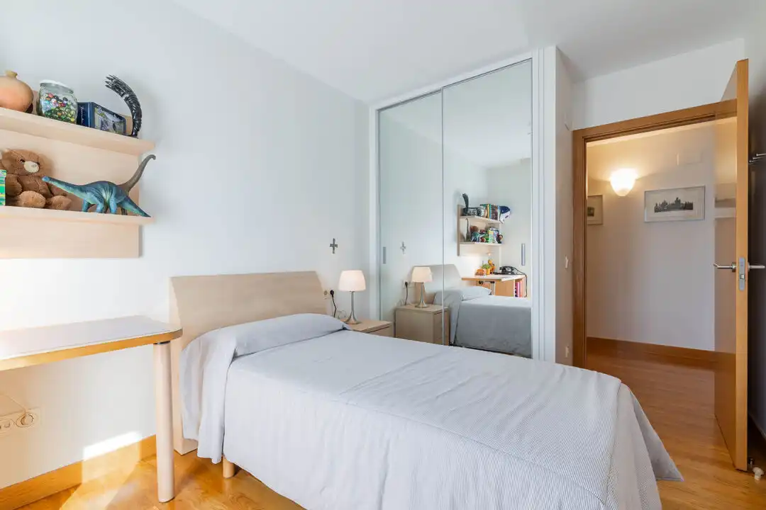 Dormitori de Àtic de lloguer en Donostia - San Sebastián  amb Aire condicionat, Calefacció i Terrassa