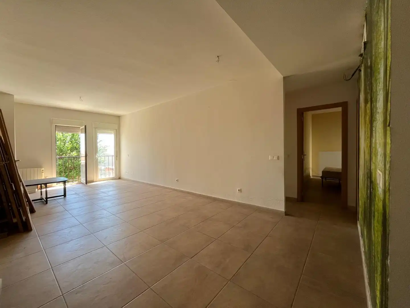 Wohnzimmer von Wohnung zum Verkauf in Villarrubia de los Ojos mit Heizung
