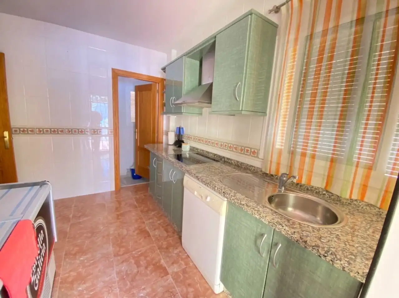 Cocina de Casa o chalet en venta en Torrox con Aire acondicionado, Calefacción y Jardín privado
