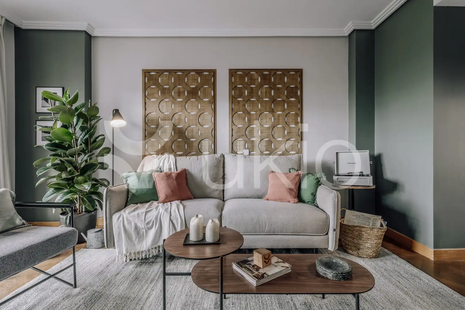 Living room of Apartments for rent in Madrid  with Air Conditioner, Heating and Furnished