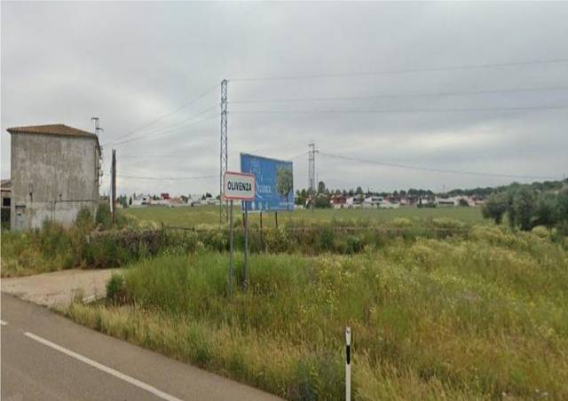 Terreno en Venta en Olivenza